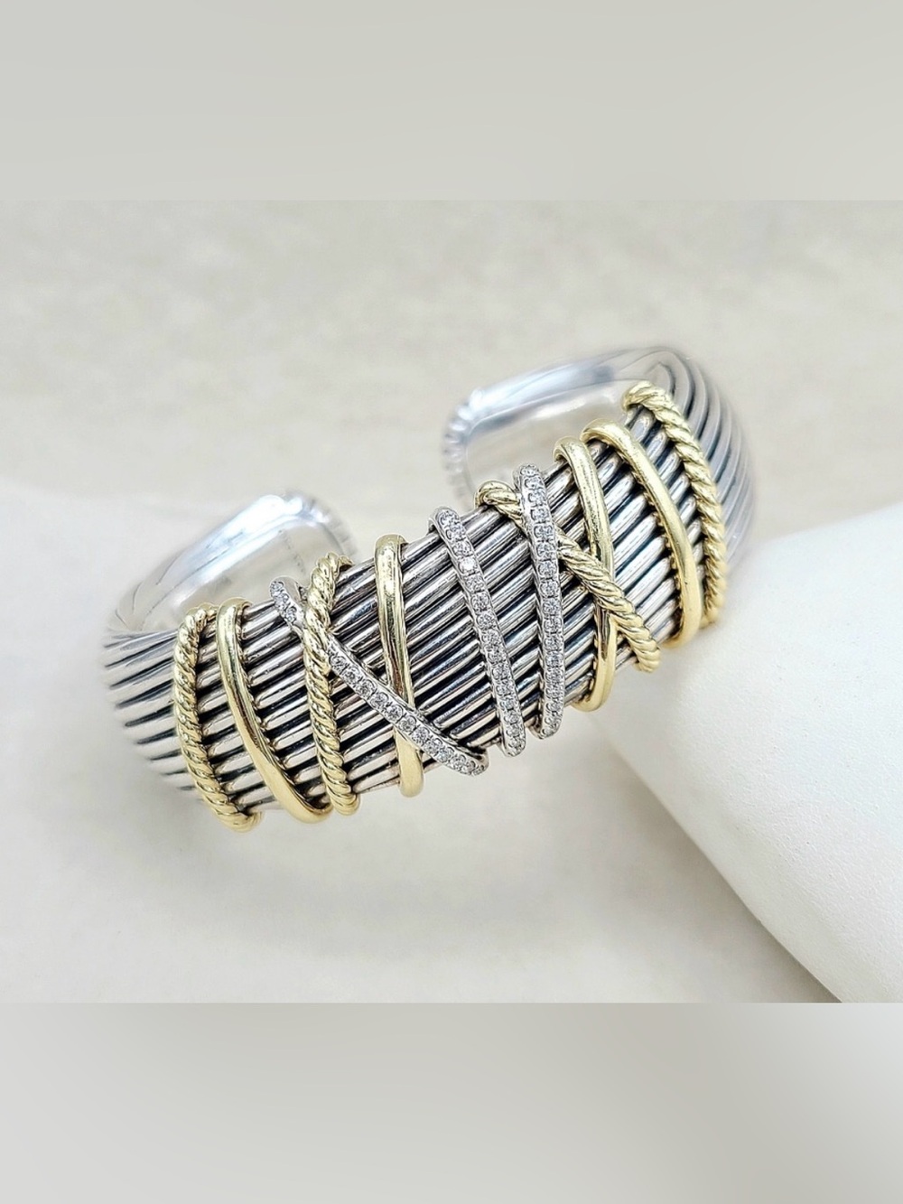 David Yurman Helena Cuff Bracelet With 18k Gold And Pave Diamonds